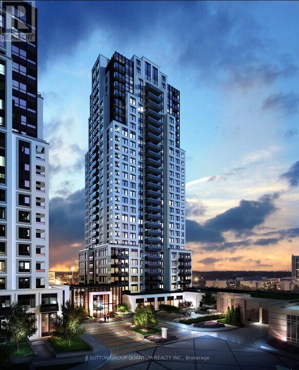 10 Eva Rd in Toronto, ON - Building Photo