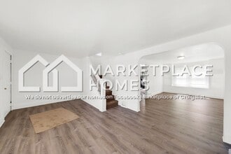 7906 Dorver Ave in Cleveland, OH - Building Photo - Building Photo