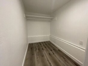 1640 Everett St in Alameda, CA - Building Photo - Building Photo
