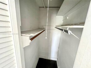 227 Phoenetia Ave in Coral Gables, FL - Building Photo - Building Photo