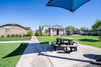Christopher Todd Communities at McDowell in Avondale, AZ - Building Photo - Building Photo