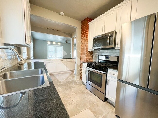 610 NW Eubanks St in Oklahoma City, OK - Building Photo - Building Photo