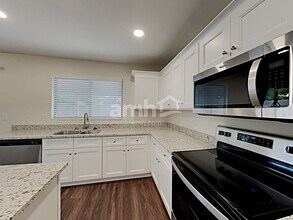 10383 W Dana Ln in Avondale, AZ - Building Photo - Building Photo