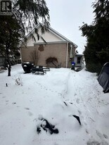 86 Peter St in Markham, ON - Building Photo