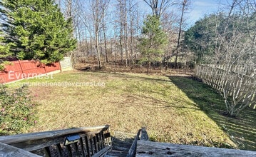 8197 Tenbrook Dr in Gainesville, VA - Building Photo - Building Photo