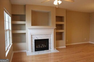4527 Heritage Pkwy in Atlanta, GA - Building Photo - Building Photo