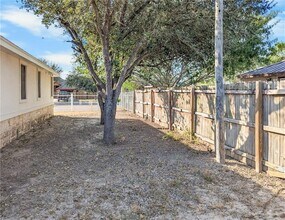 30 N N Dakota St in Alton, TX - Building Photo - Building Photo