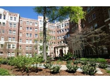 4707 Connecticut Ave NW in Washington, DC - Building Photo