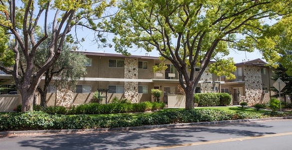 Atherton Terrace in San Jose, CA - Foto de edificio