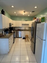 548 NW 2nd Way in Deerfield Beach, FL - Building Photo - Building Photo