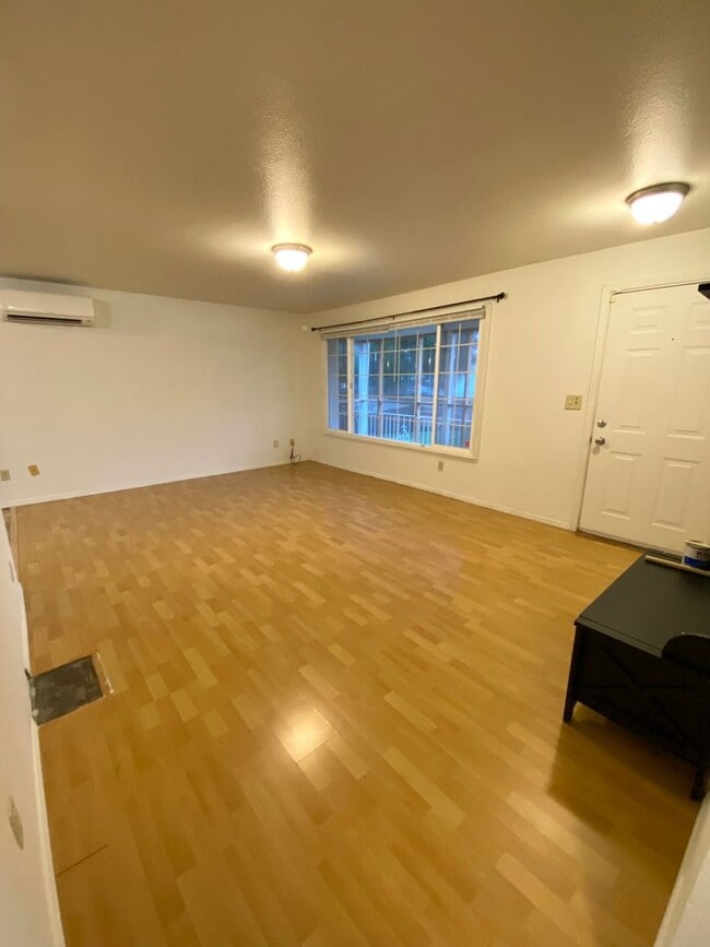 1902 S 17th St in Tacoma, WA - Building Photo - Building Photo