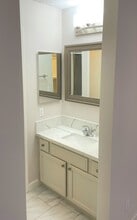 19808 Sandpiper Plz, Unit 0 in Santa Clarita, CA - Foto de edificio - Building Photo