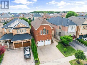 3450 Trilogy Trail in Mississauga, ON - Building Photo - Building Photo