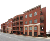 Governors Court in Greensboro, NC - Building Photo - Building Photo