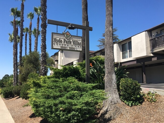 6930 Hyde Park Dr in San Diego, CA - Building Photo - Building Photo