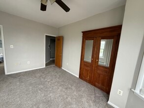 4541 Pulaski ave, Unit 2B in Philadelphia, PA - Foto de edificio - Building Photo
