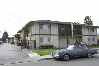 Schafer Road Apartments in Hayward, CA - Building Photo - Building Photo