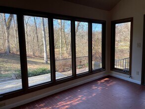 3400 Woodside Rd in Louisville, KY - Building Photo - Building Photo