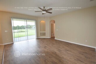 11409 Dutch Iris Dr in Riverview, FL - Foto de edificio - Building Photo