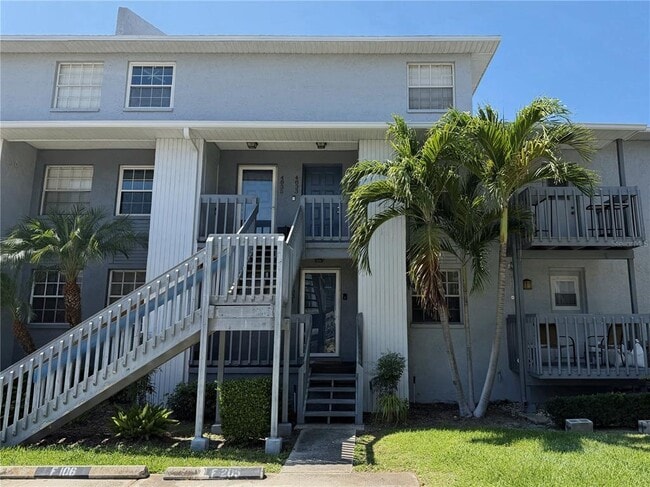 property at 4831 W McElroy Ave