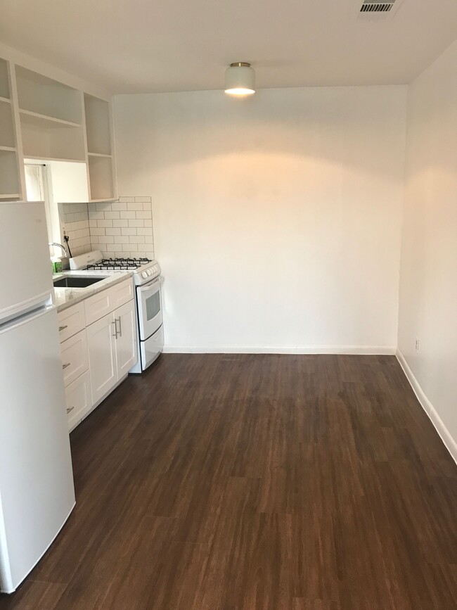 1807 Garden St in Austin, TX - Building Photo - Building Photo