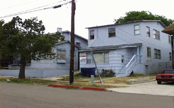 1125 B Ave in National City, CA - Building Photo