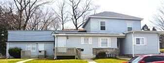 361 Locust St, Unit #4 in Valparaiso, IN - Building Photo