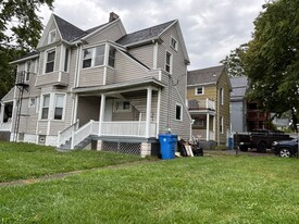 72 Edmonds St in Rochester, NY - Building Photo
