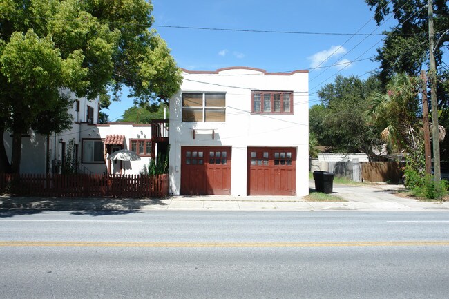 2001 1st Ave N in St. Petersburg, FL - Foto de edificio - Building Photo