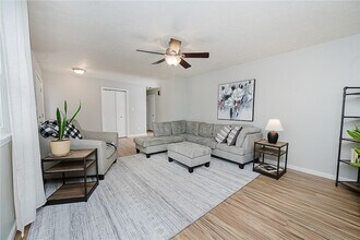 979 Barclay Rd in Indiana, PA - Building Photo - Building Photo