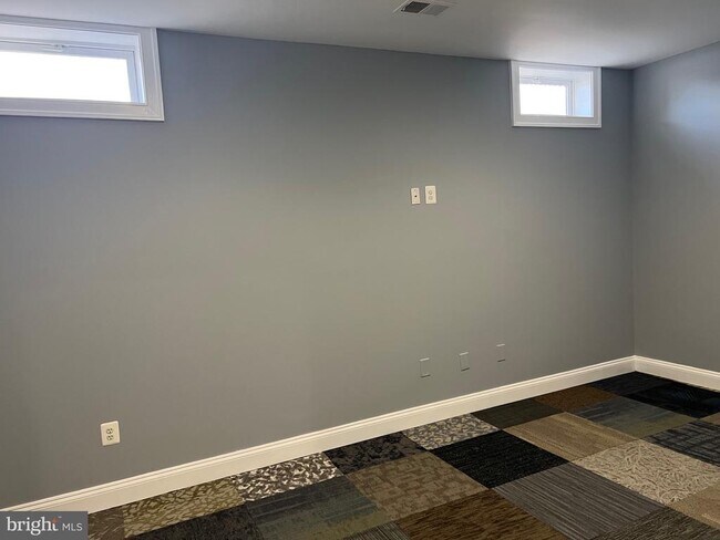 14601 Dawn Ct in Bowie, MD - Building Photo - Building Photo