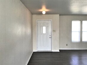 467 Sedgewick Dr in Greenfield, IN - Building Photo - Building Photo