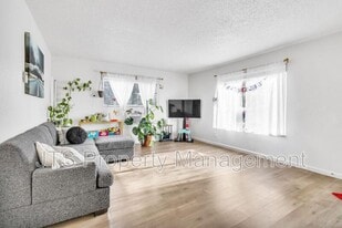 7877 Sayonara Dr in Citrus Heights, CA - Building Photo