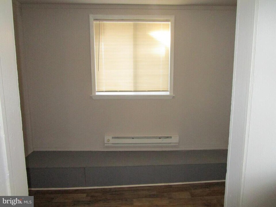 5603 Market St, Unit 1ST FLOOR in Philadelphia, PA - Building Photo