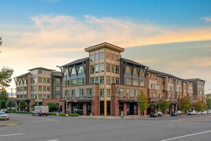 Slater 116 in Kirkland, WA - Building Photo