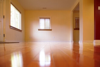 11912-11911 11th Pl SW in Seattle, WA - Building Photo - Building Photo