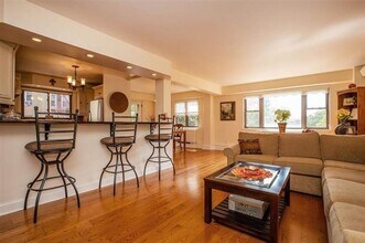 8800 JFK Blvd E in North Bergen, NJ - Building Photo - Building Photo