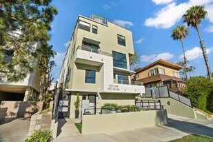 10393 Tag Ln in Los Angeles, CA - Building Photo