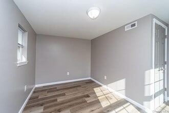 905 Tower Ave in Maybrook, NY - Building Photo - Building Photo