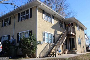 884 Neal St NW in Atlanta, GA - Building Photo