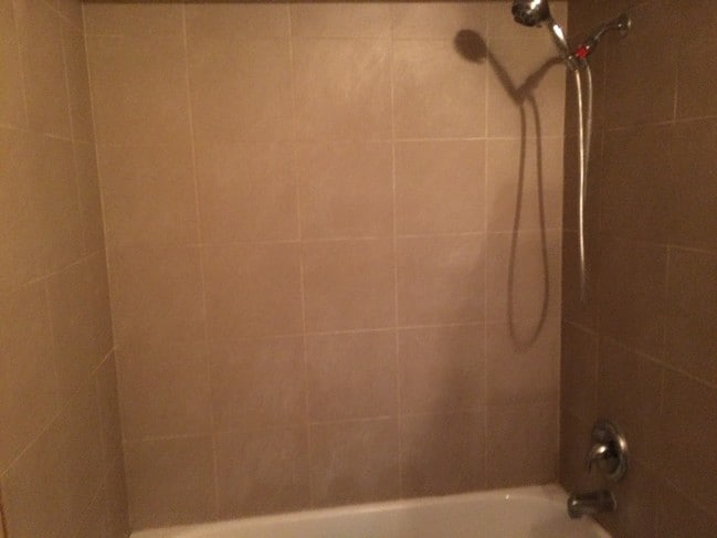 7610 W Grand Ave in Elmwood Park, IL - Foto de edificio - Building Photo