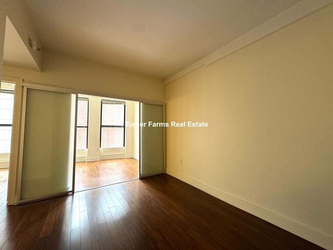 10 Winter St, Unit 305 in Boston, MA - Foto de edificio - Building Photo