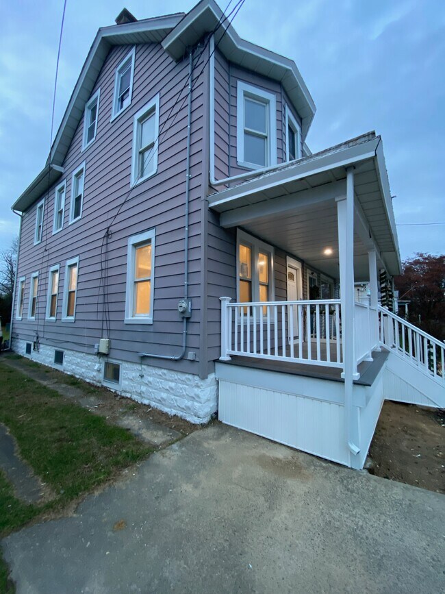83 Park Ave in Hamilton Township, NJ - Building Photo - Building Photo