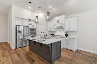 1928 Crested Ridge Rd in Aledo, TX - Building Photo - Building Photo