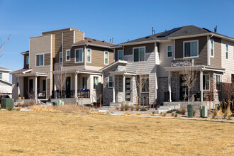 Urban Collection at The Aurora Highlands in Aurora, CO - Building Photo - Building Photo