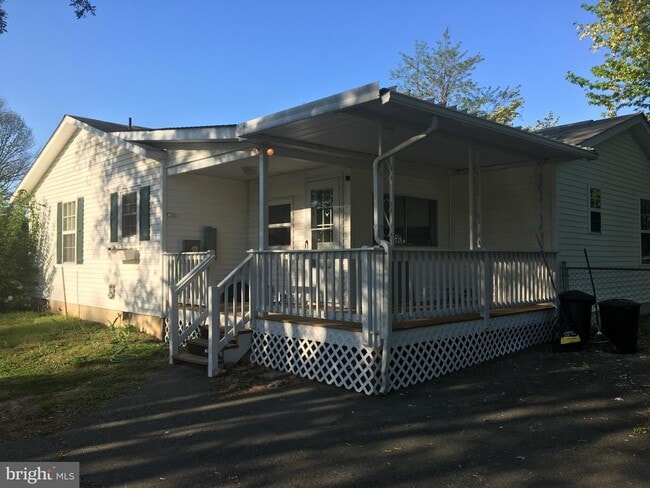 12001 Ridge Rd in King George, VA - Building Photo - Building Photo