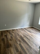 1525 Melvin St in Tallahassee, FL - Building Photo - Building Photo