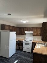 128 Village Pl in Smithville, TN - Building Photo