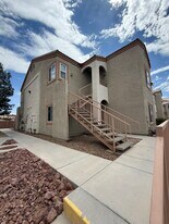 4655 Gold Dust Ave, Unit 124 in Las Vegas, NV - Building Photo