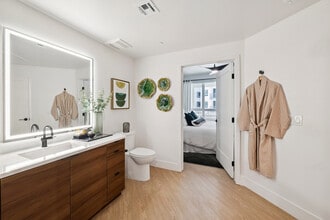 AMLI Aero in San Diego, CA - Building Photo - Building Photo